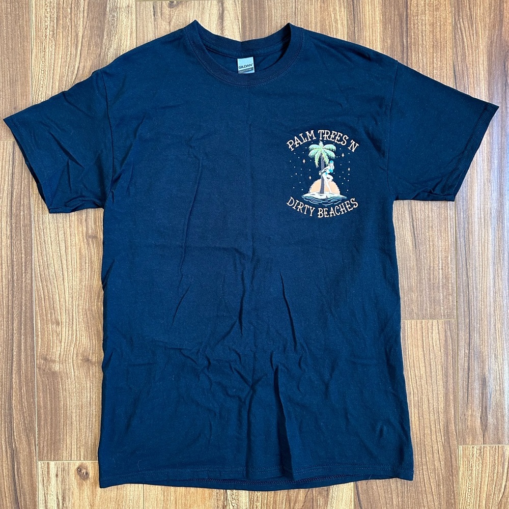 Palm Trees and Dirty Beaches Men’s Medium T Shirt